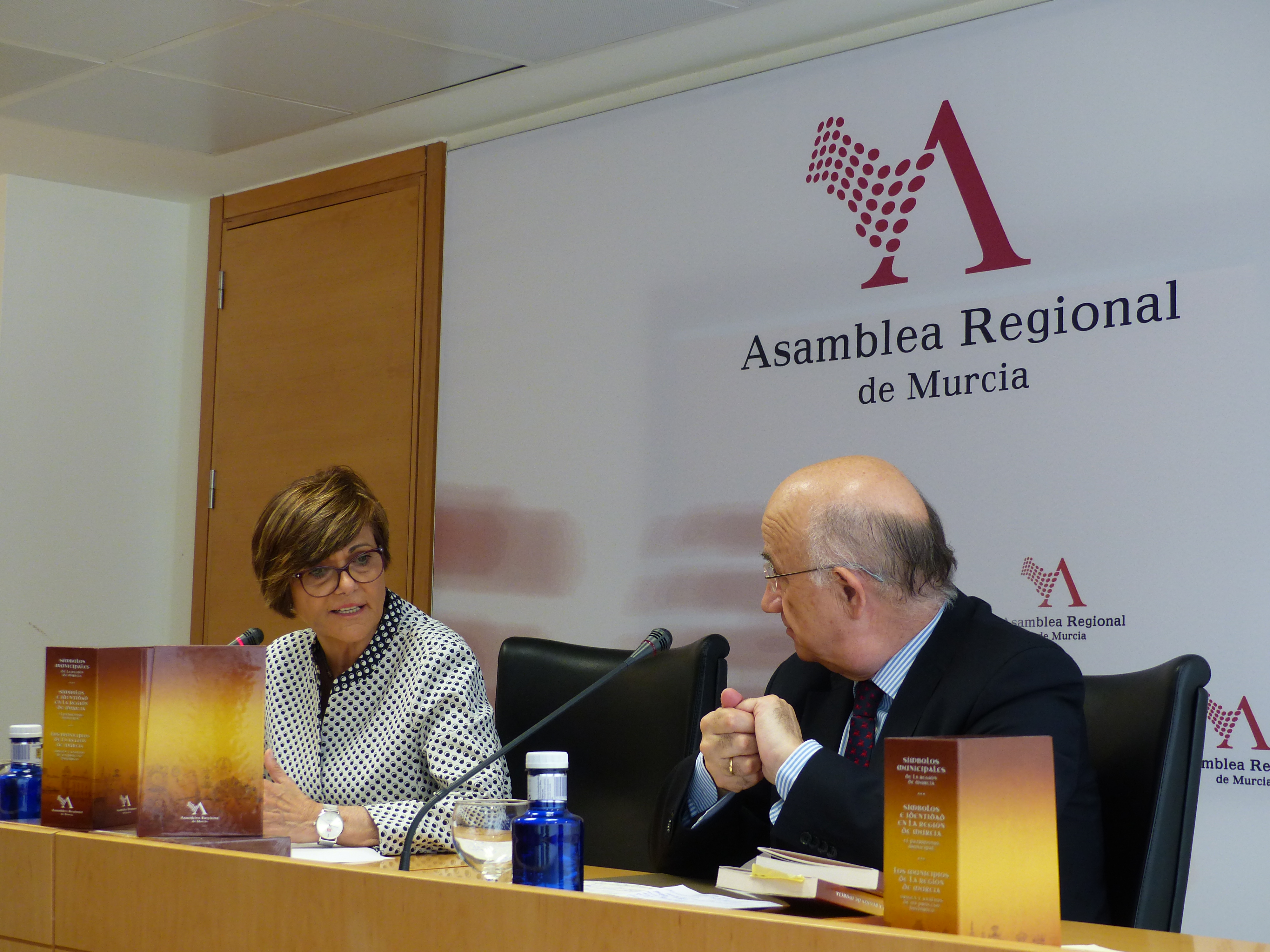Presentación de la trilogía 'Símbolos municipales de la Región de Murcia'