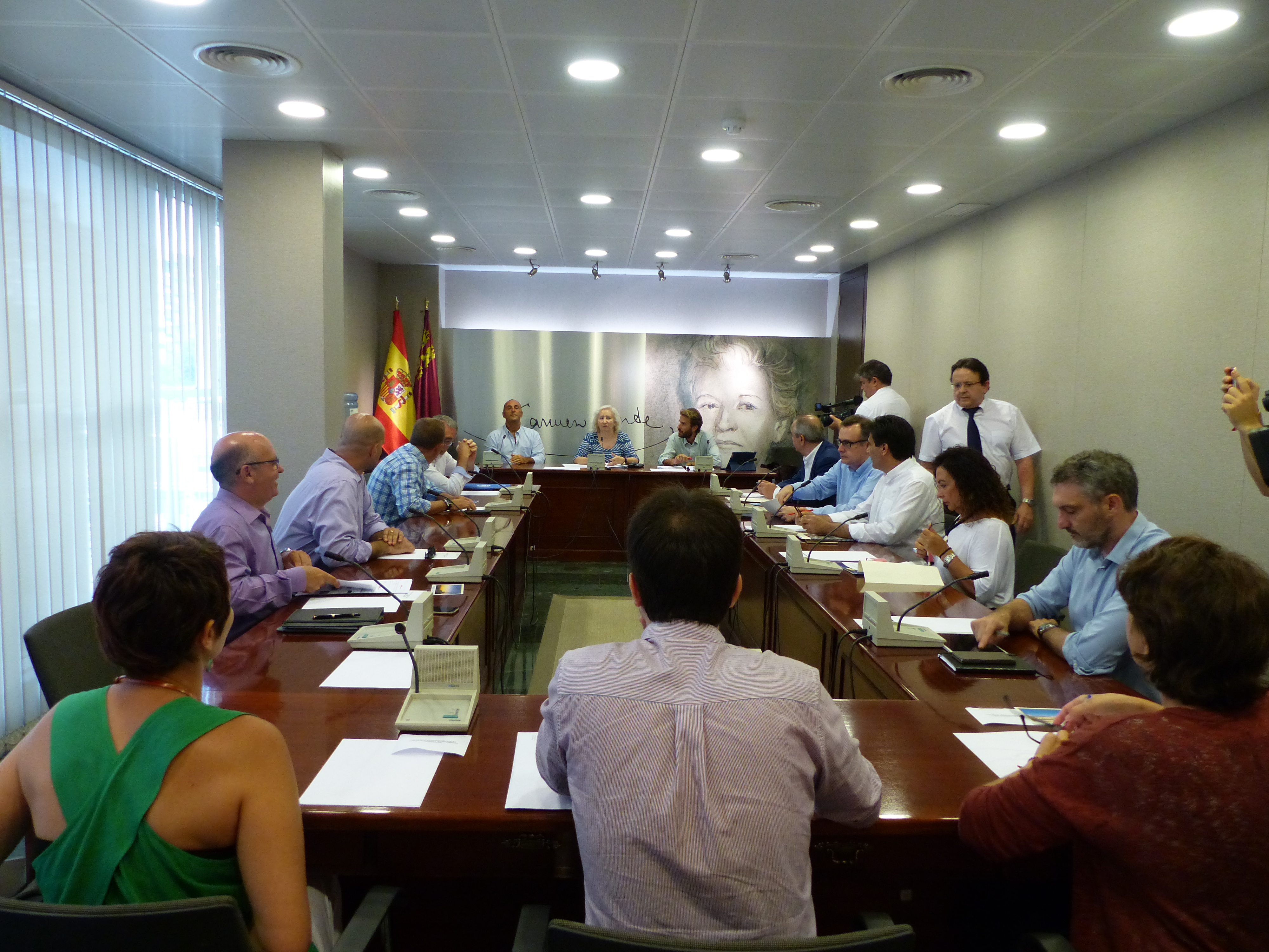 'Salvemos el Faro de Cabo de Palos' se ha reunido con representantes de las cuatro formaciones políticas