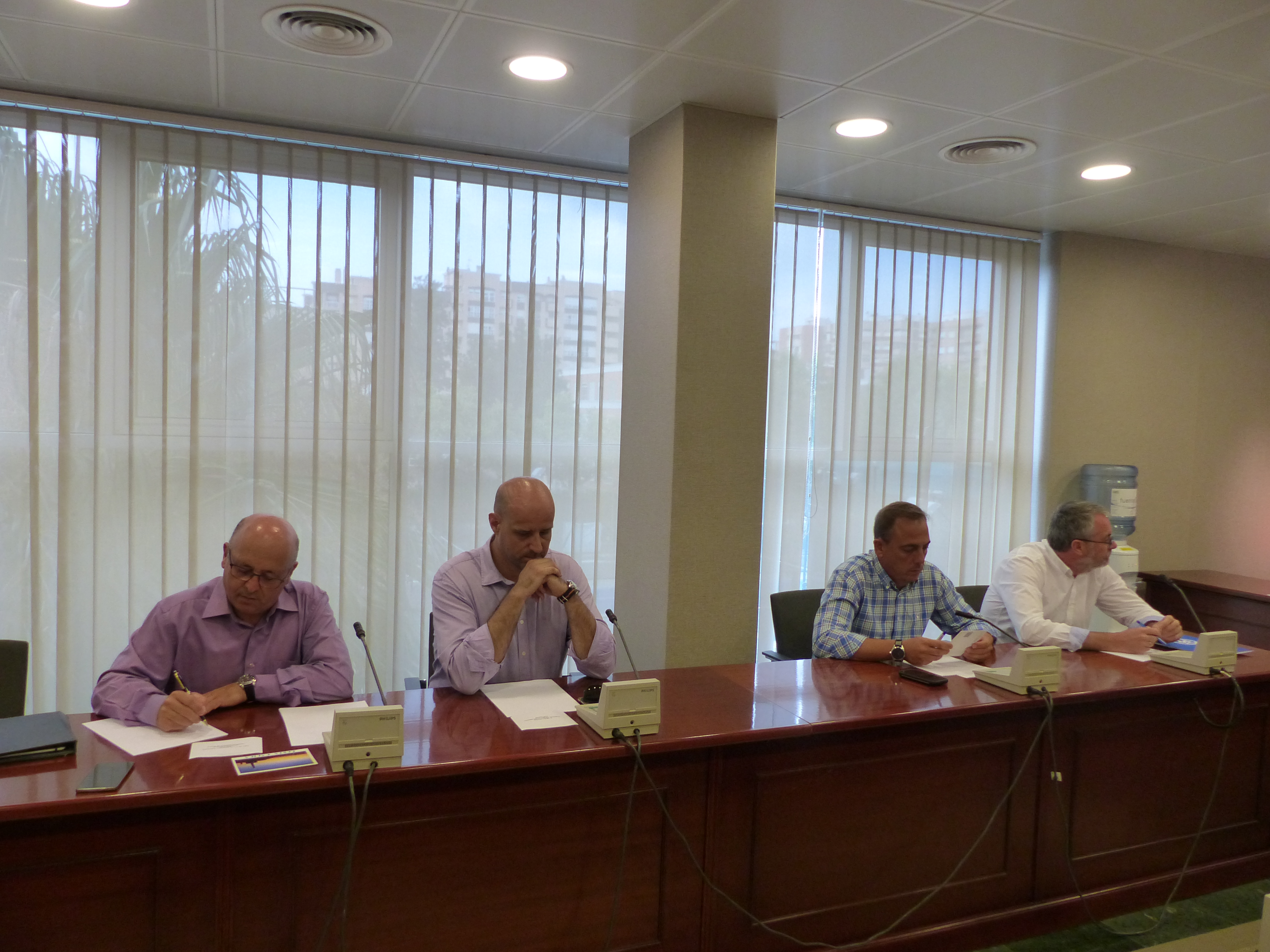 'Salvemos el Faro de Cabo de Palos' se ha reunido con representantes de las cuatro formaciones políticas
