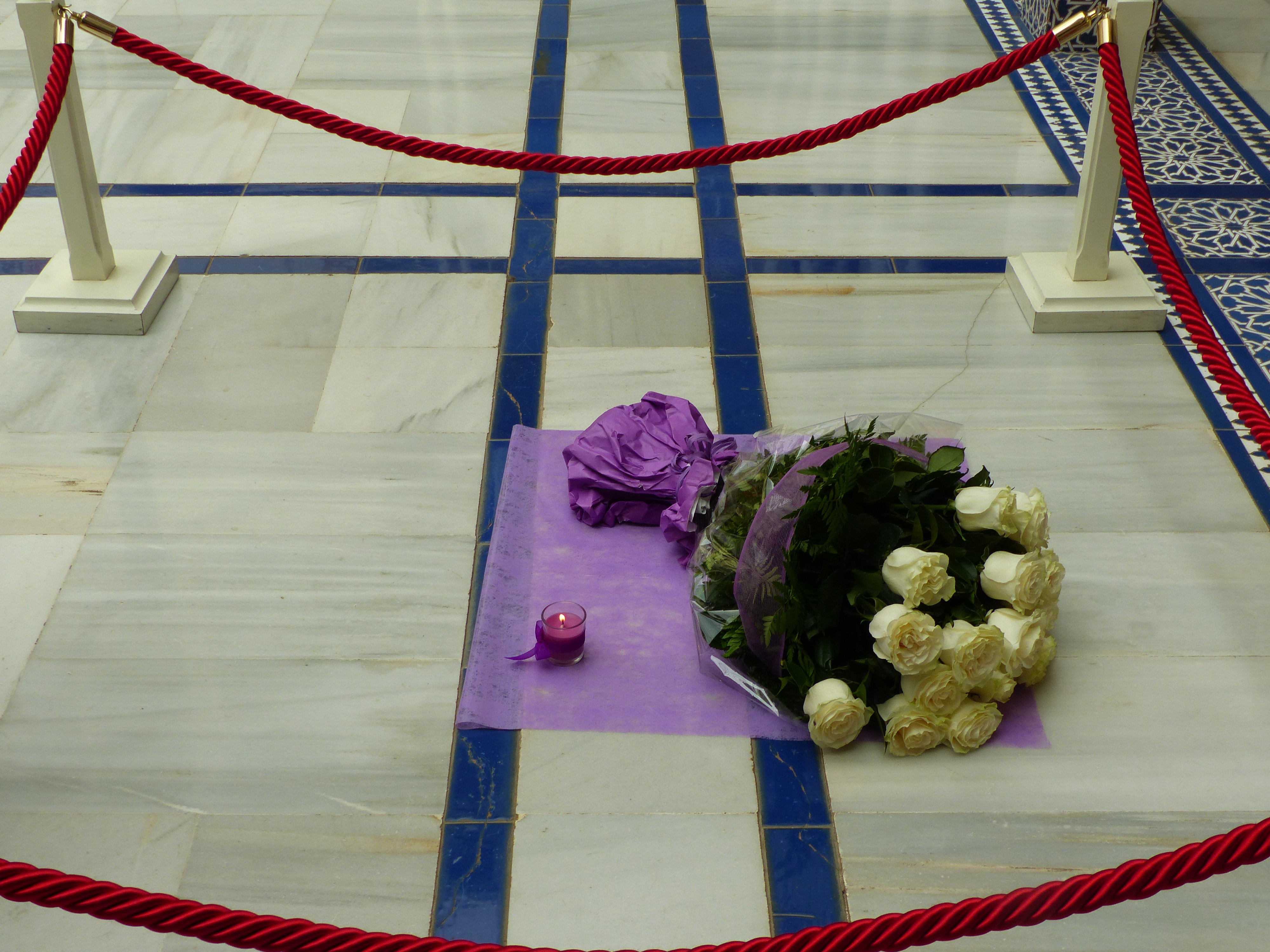 El Patio de los Ayuntamientos rinde homenaje a Rosa María