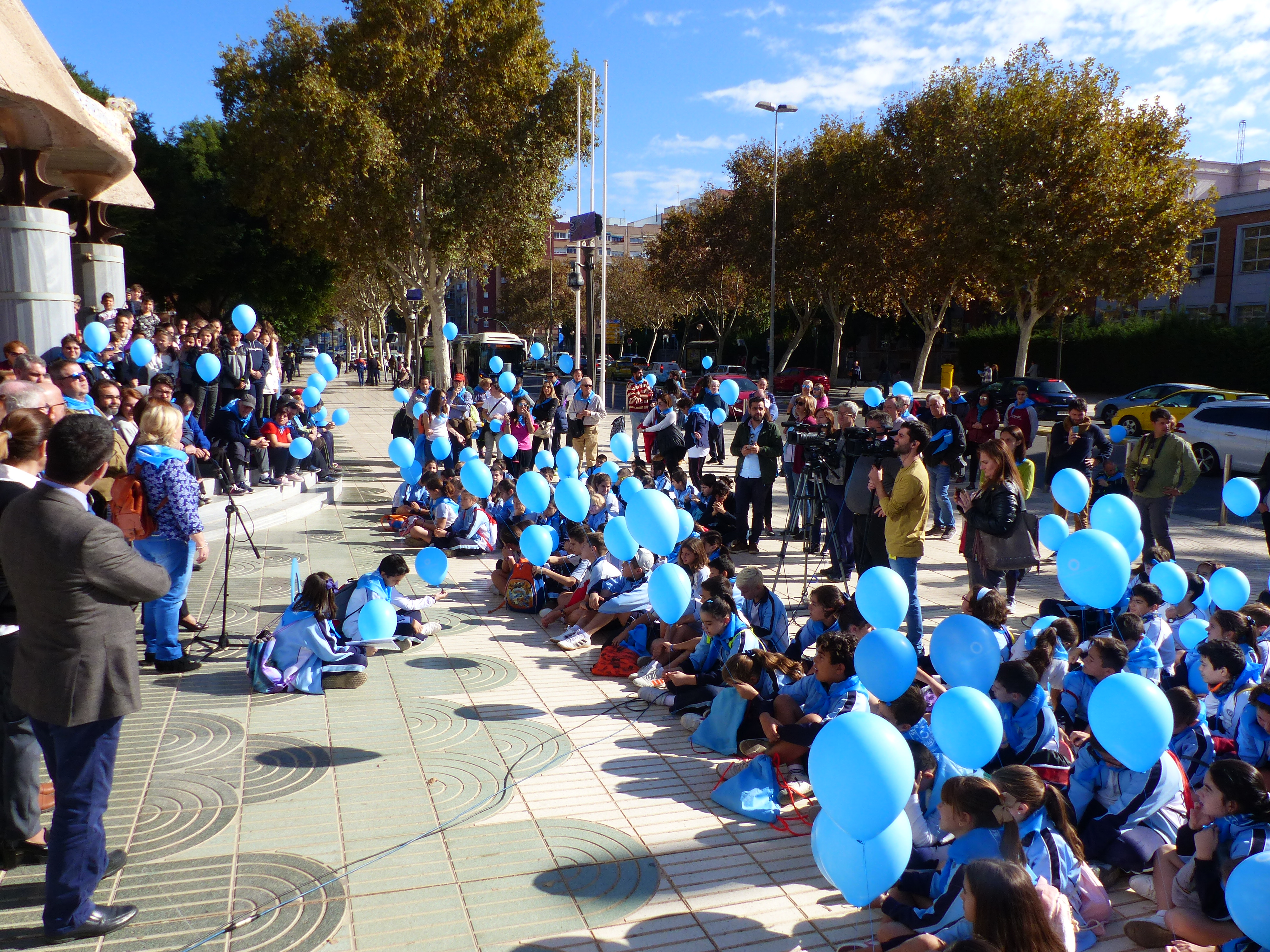La Asamblea Regional se ha sumado a la celebración del Día Mundial de la Diabetes
