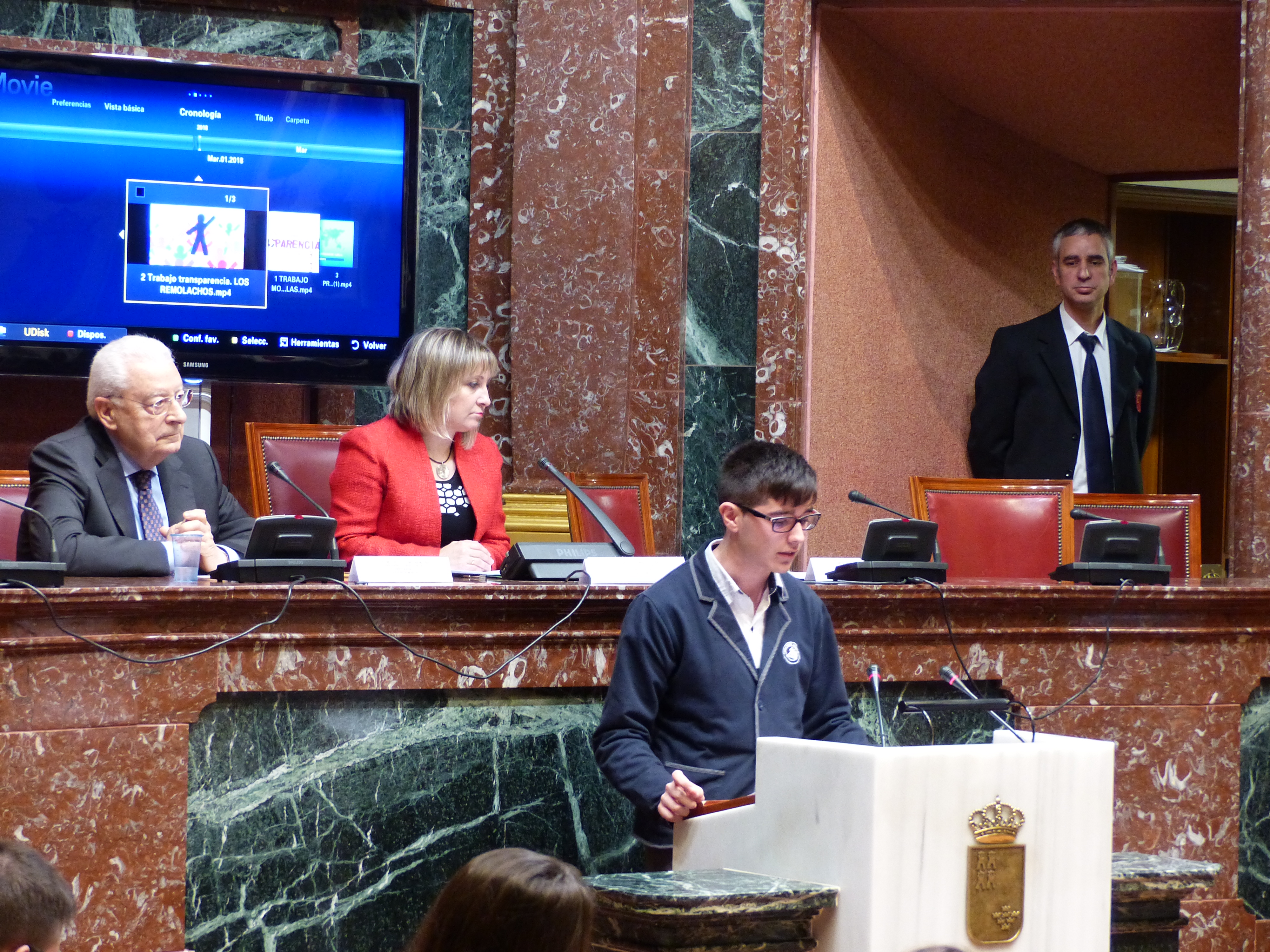 Entrega de premios del programa Iris, desarrollado conjuntamente por el Consejo de la Transparencia, la Sociedad de Filosofía de la Región y docentes de Bachillerato y Universidad