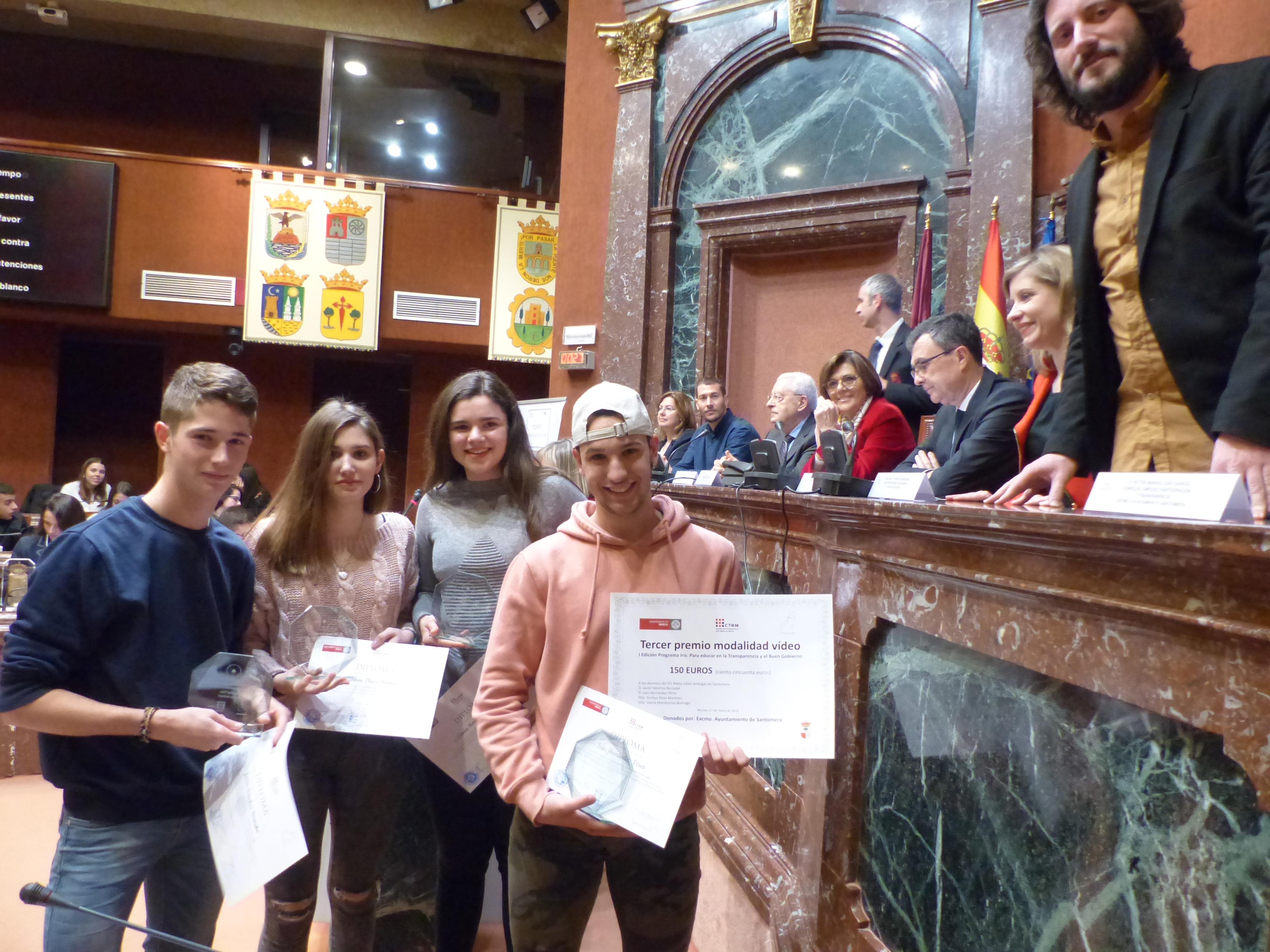 Entrega de premios del programa Iris, desarrollado conjuntamente por el Consejo de la Transparencia, la Sociedad de Filosofía de la Región y docentes de Bachillerato y Universidad