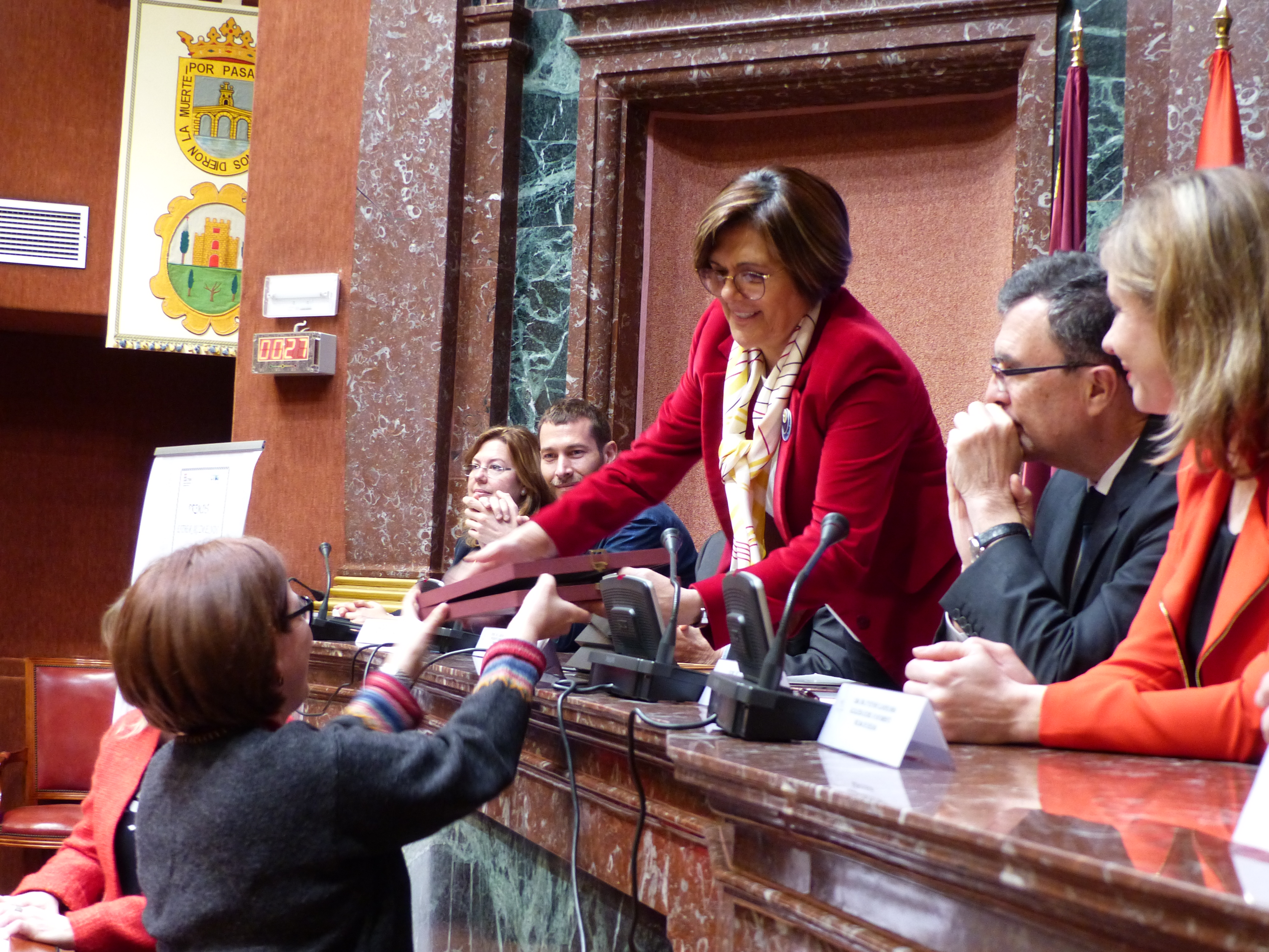 Entrega de premios del programa Iris, desarrollado conjuntamente por el Consejo de la Transparencia, la Sociedad de Filosofía de la Región y docentes de Bachillerato y Universidad