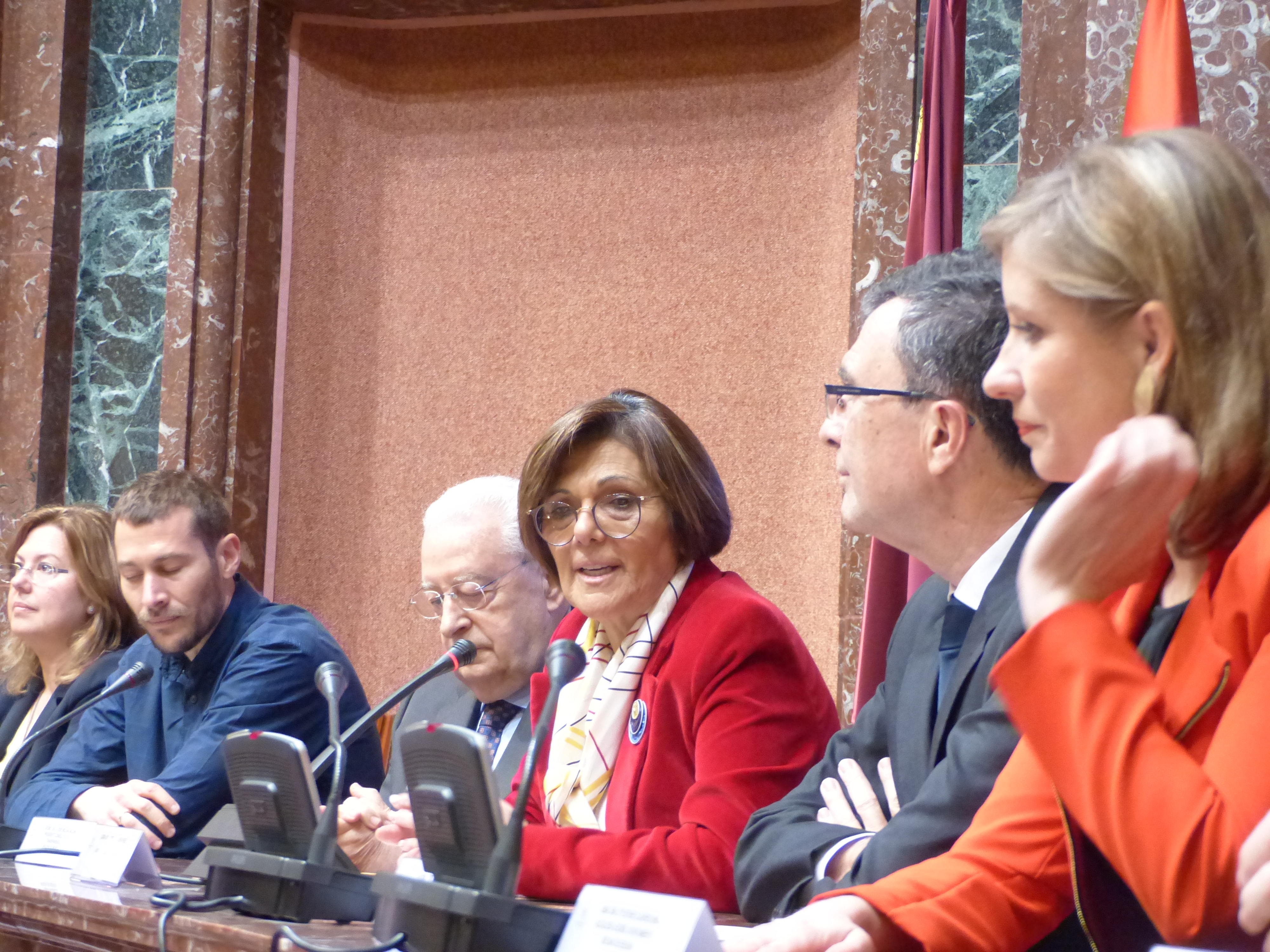 Entrega de premios del programa Iris, desarrollado conjuntamente por el Consejo de la Transparencia, la Sociedad de Filosofía de la Región y docentes de Bachillerato y Universidad