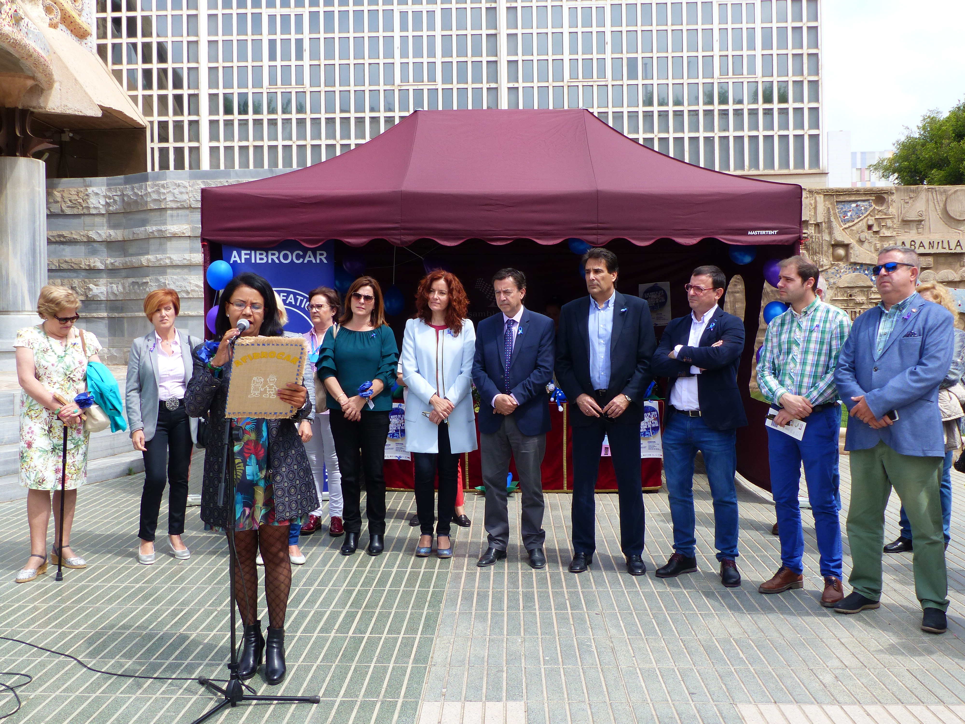 La Asamblea Regional ha arropado a la Asociación de Fibromialgia y Síndrome de Fatiga Crónica de Cartagena en la lectura de su XVI Manifiesto