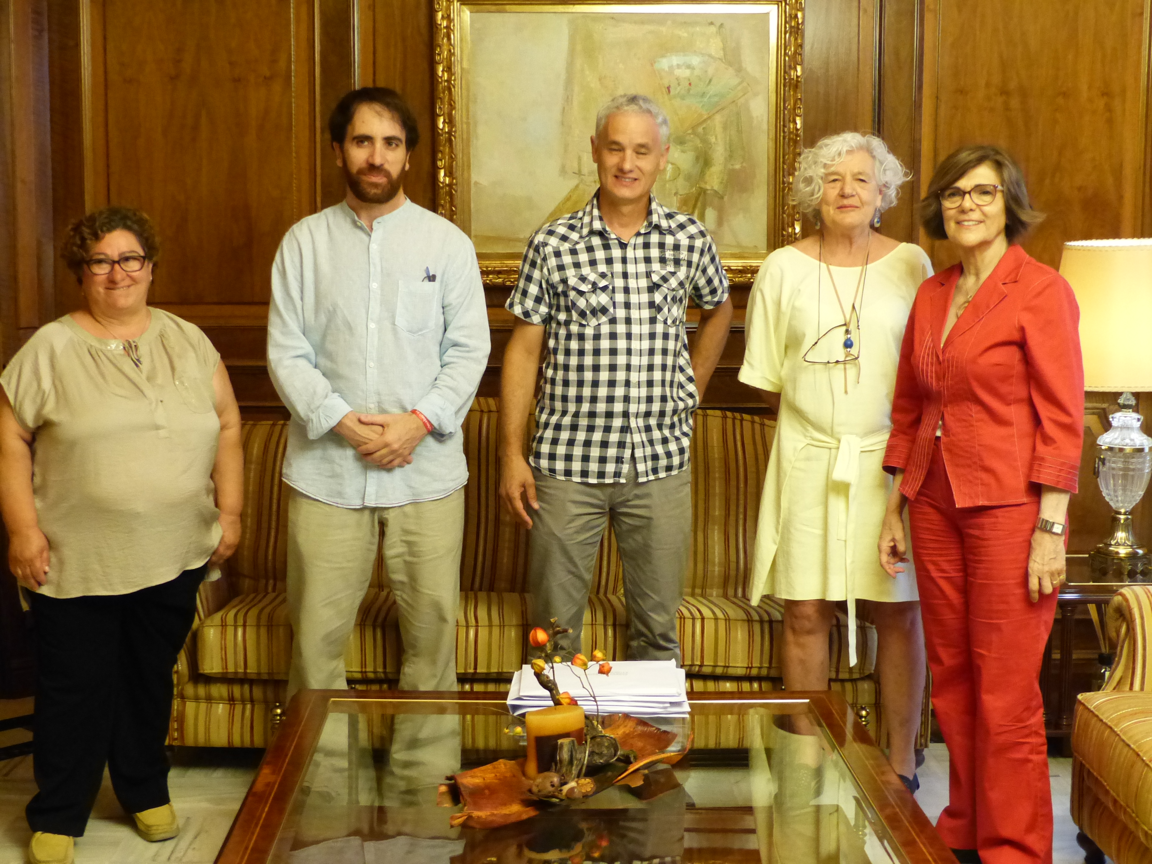 La presidenta de la Asamblea ha recibido a la Plataforma de Organizaciones de la Infancia de la Región de Murcia