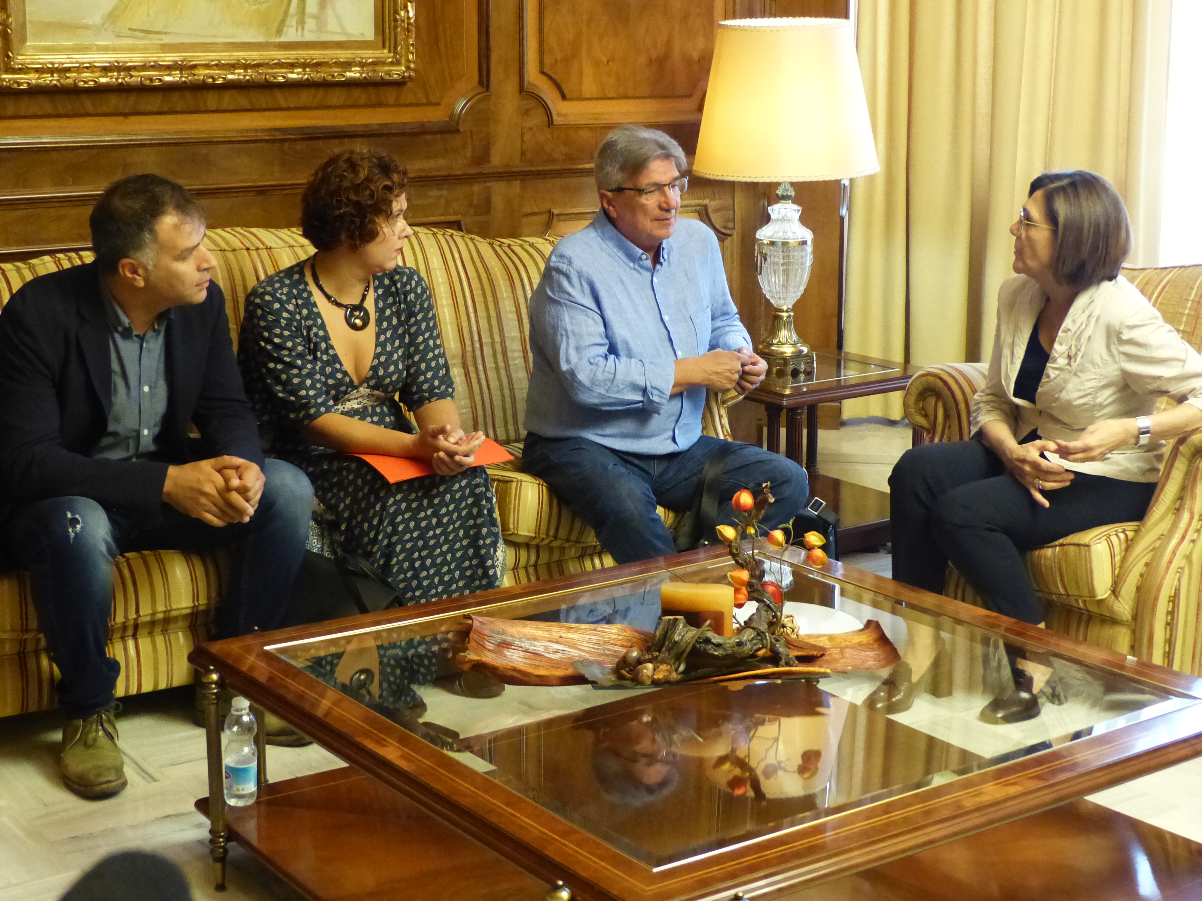 La presidenta de la Asamblea, Rosa Peñalver, ha recibido a EAPN Región de Murcia