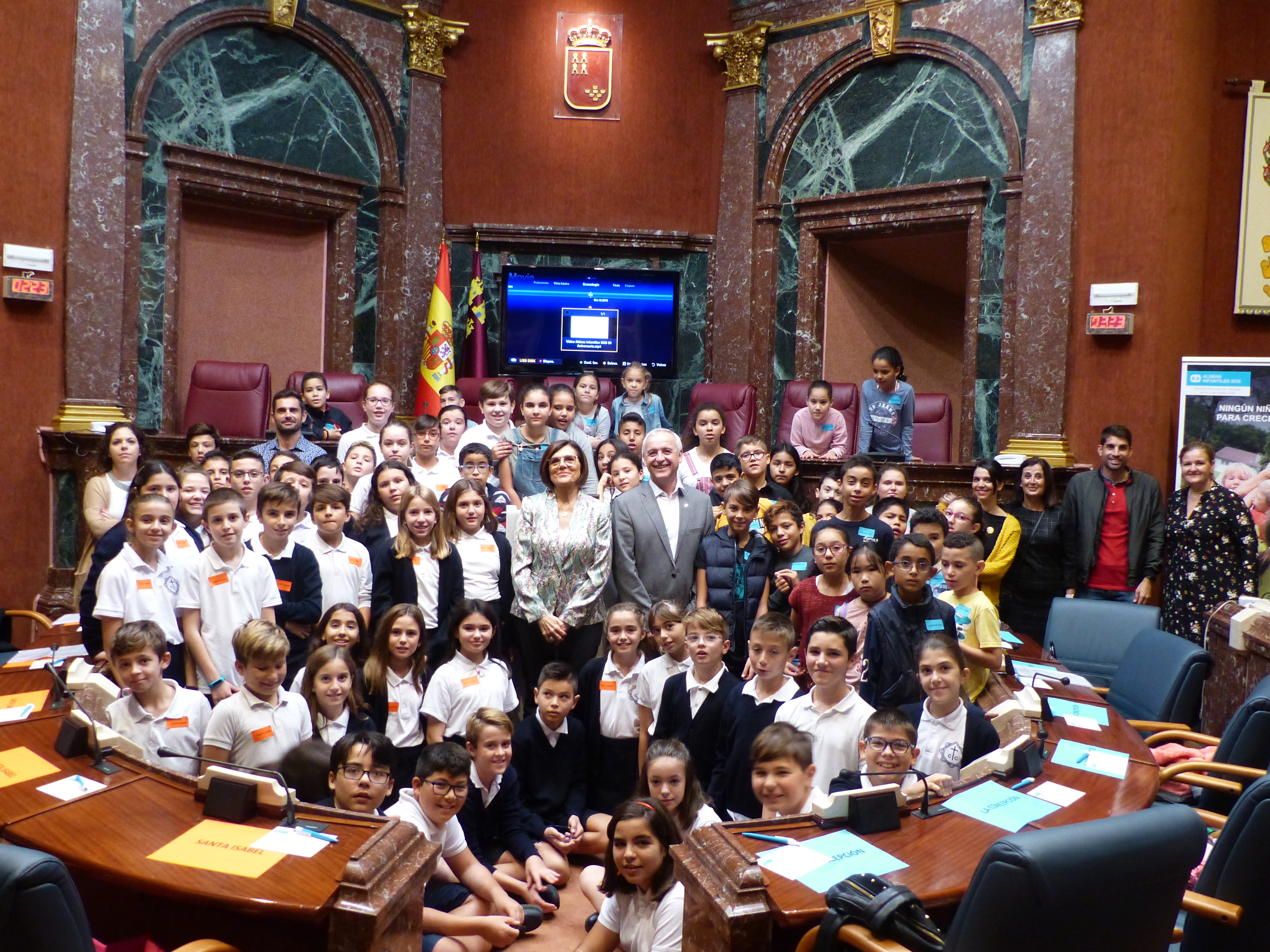 Aldeas Infantiles SOS ha celebrado en la Asamblea un pleno infantil