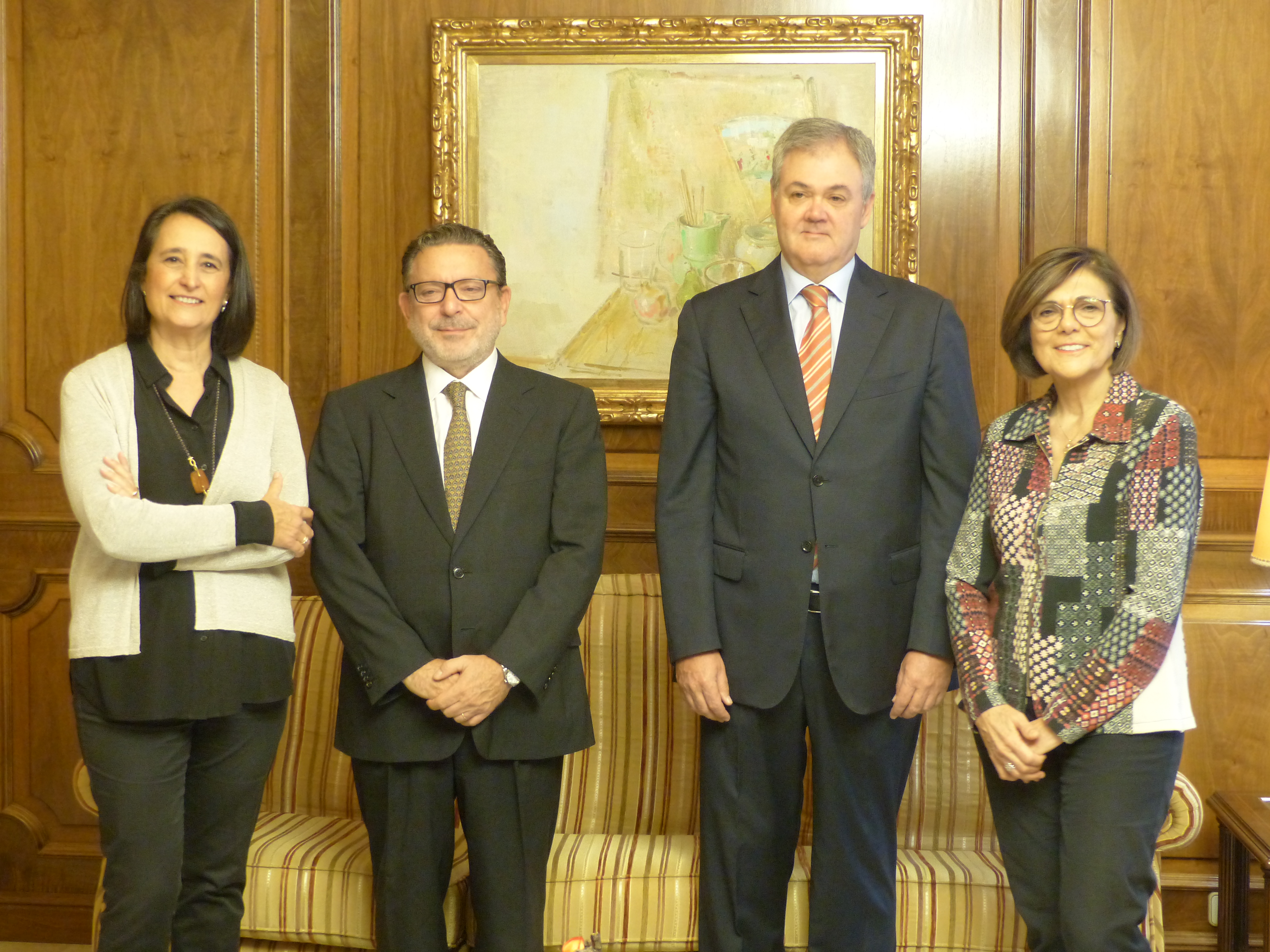 La presidenta de la Asamblea Regional, Rosa Peñalver, ha recibido a representantes de ISEN