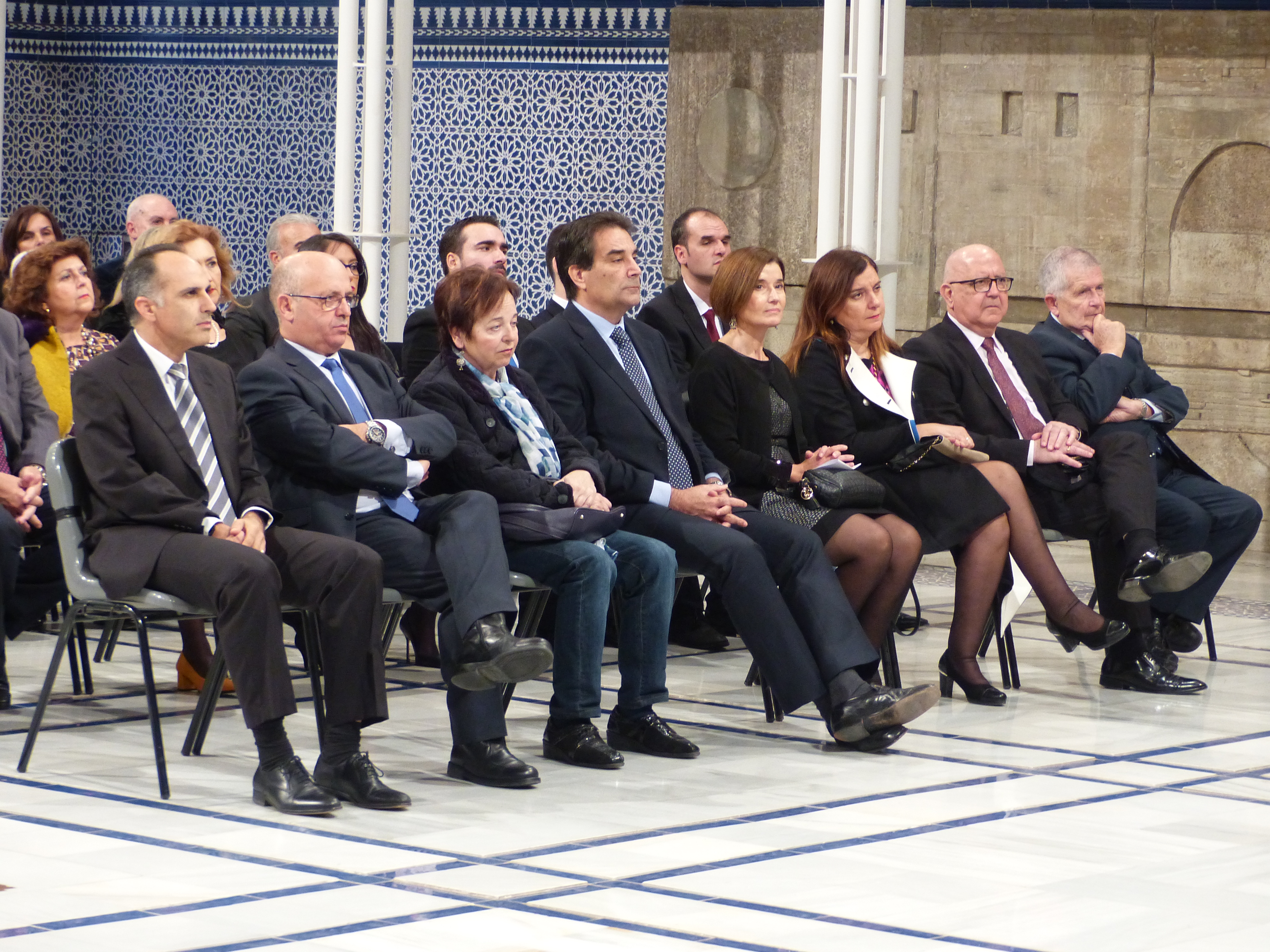 La Academia de Farmacia Santa María de España abre el curso en la Asamblea