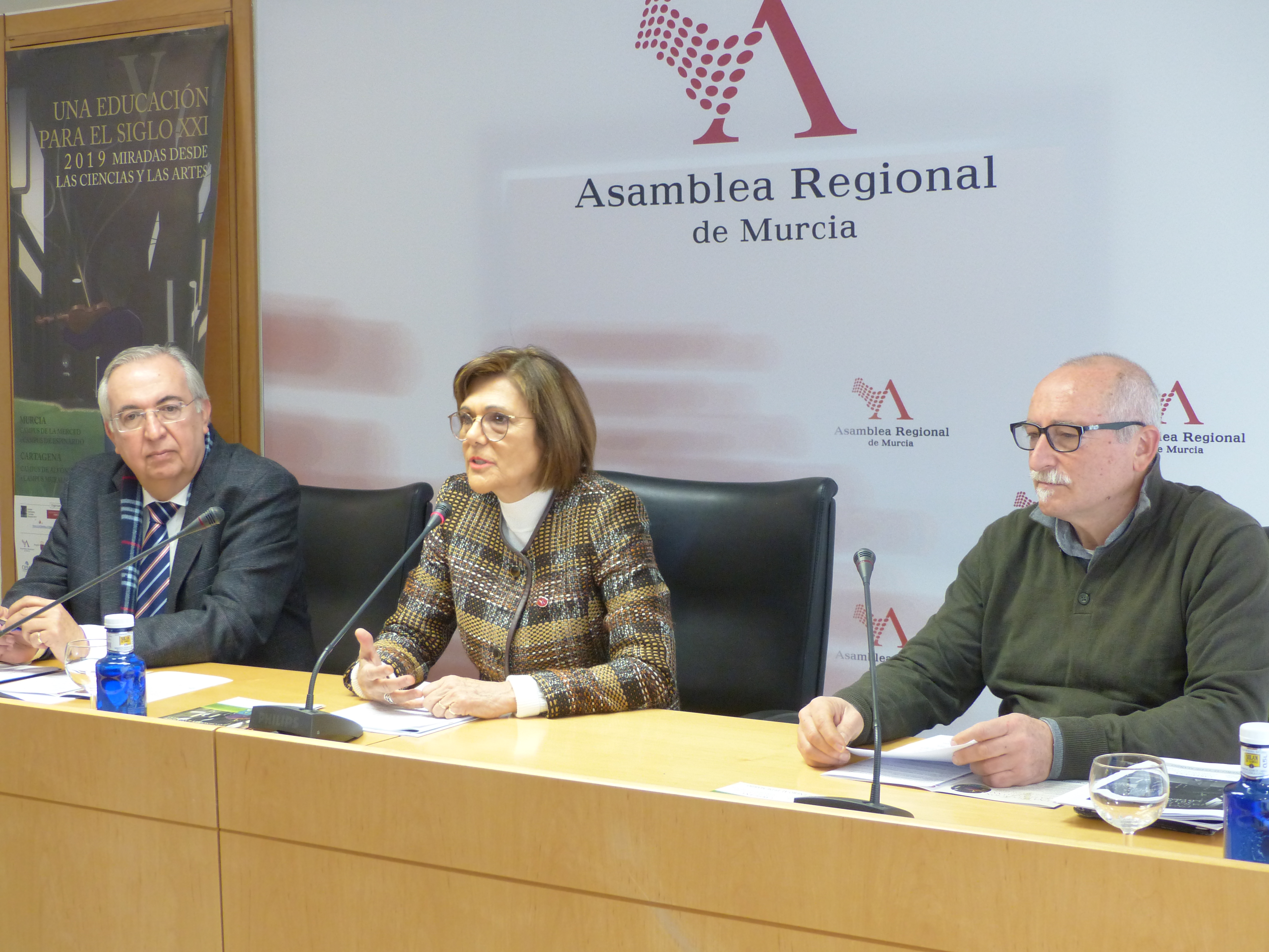 Presentación de las V Jornadas ‘Una educación para el siglo XXI: miradas desde las ciencias y las artes’