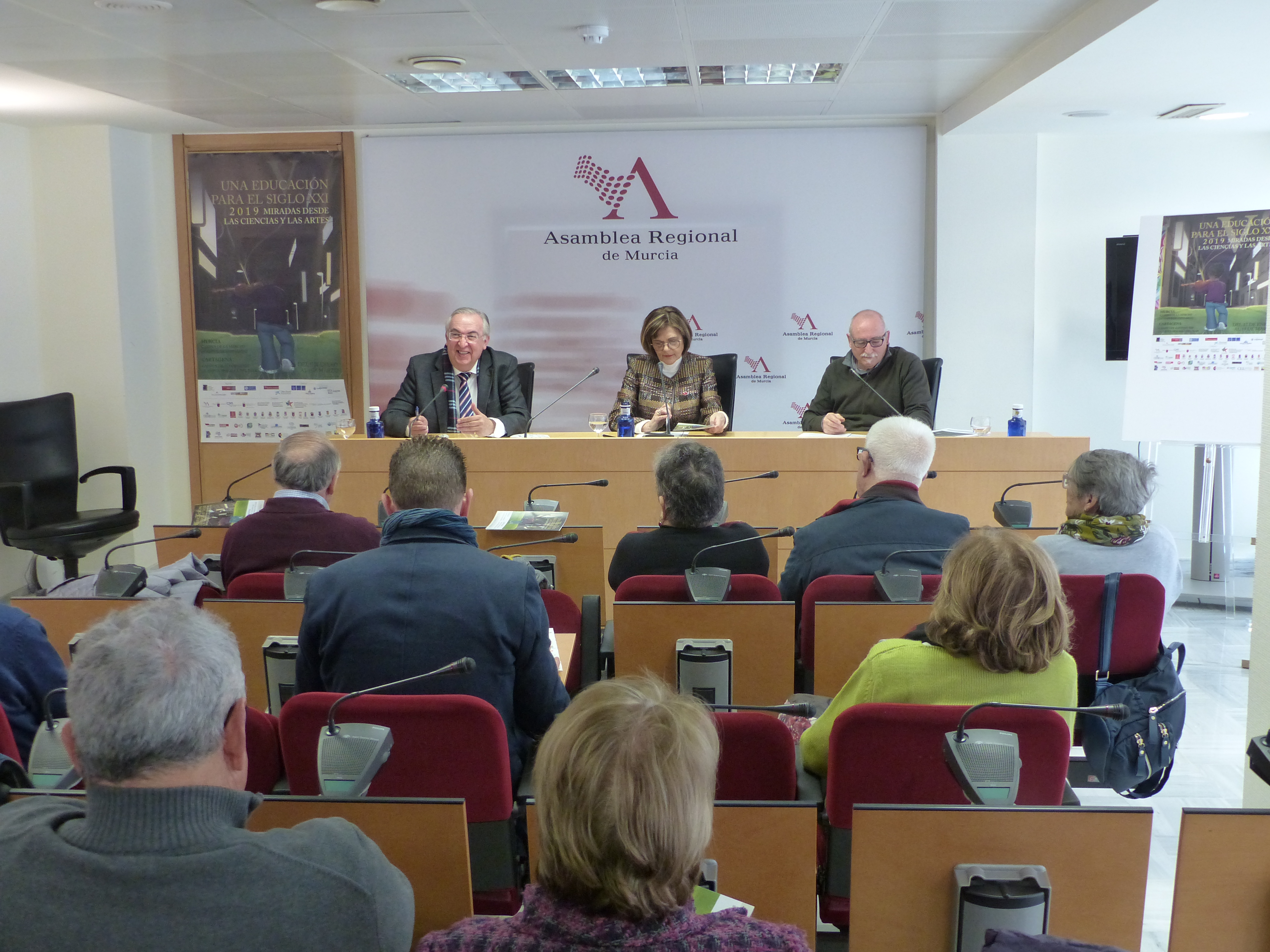 Presentación de las V Jornadas ‘Una educación para el siglo XXI: miradas desde las ciencias y las artes’