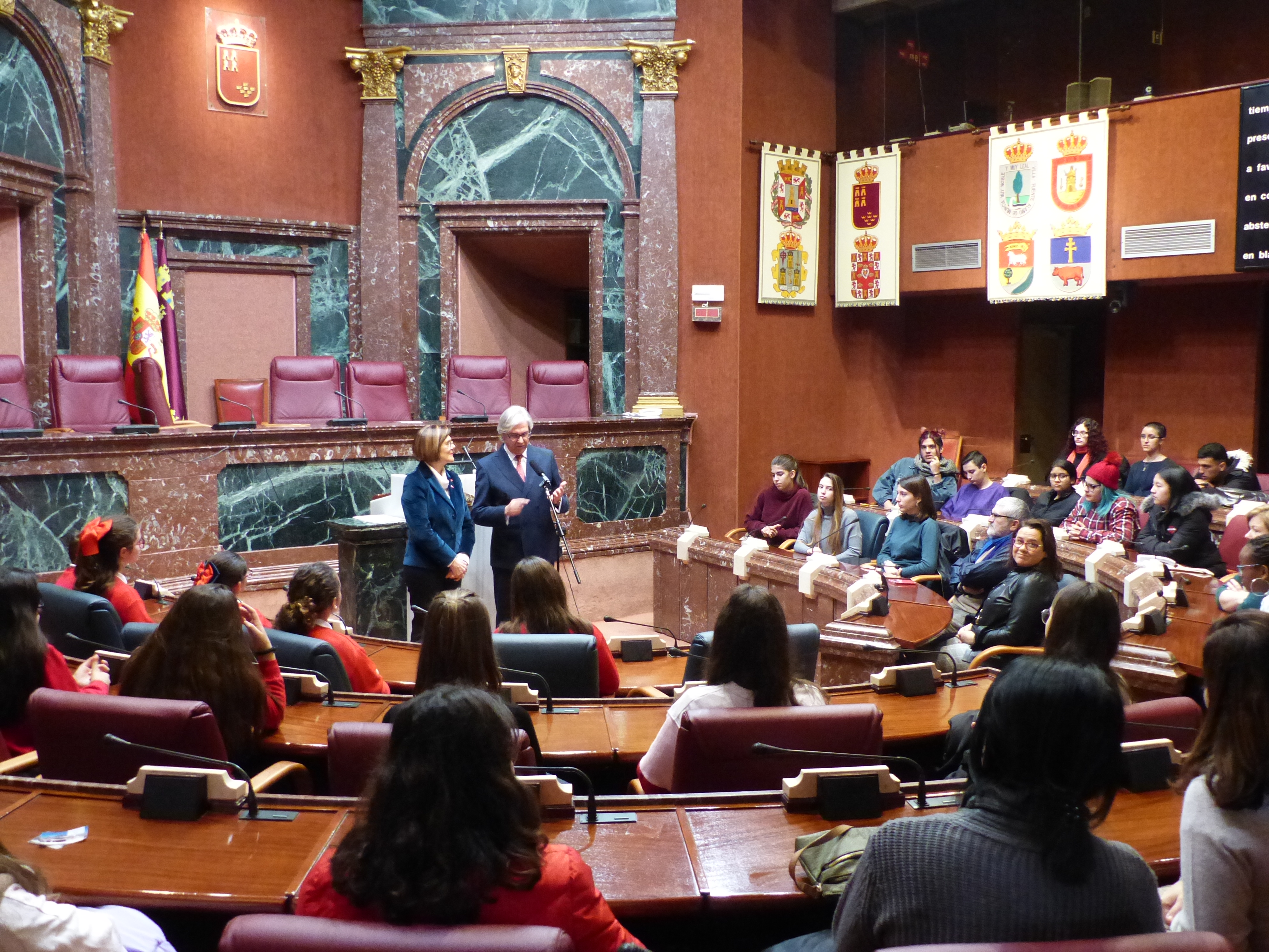 El programa educativo ‘Educando en Justicia’ visita la Asamblea