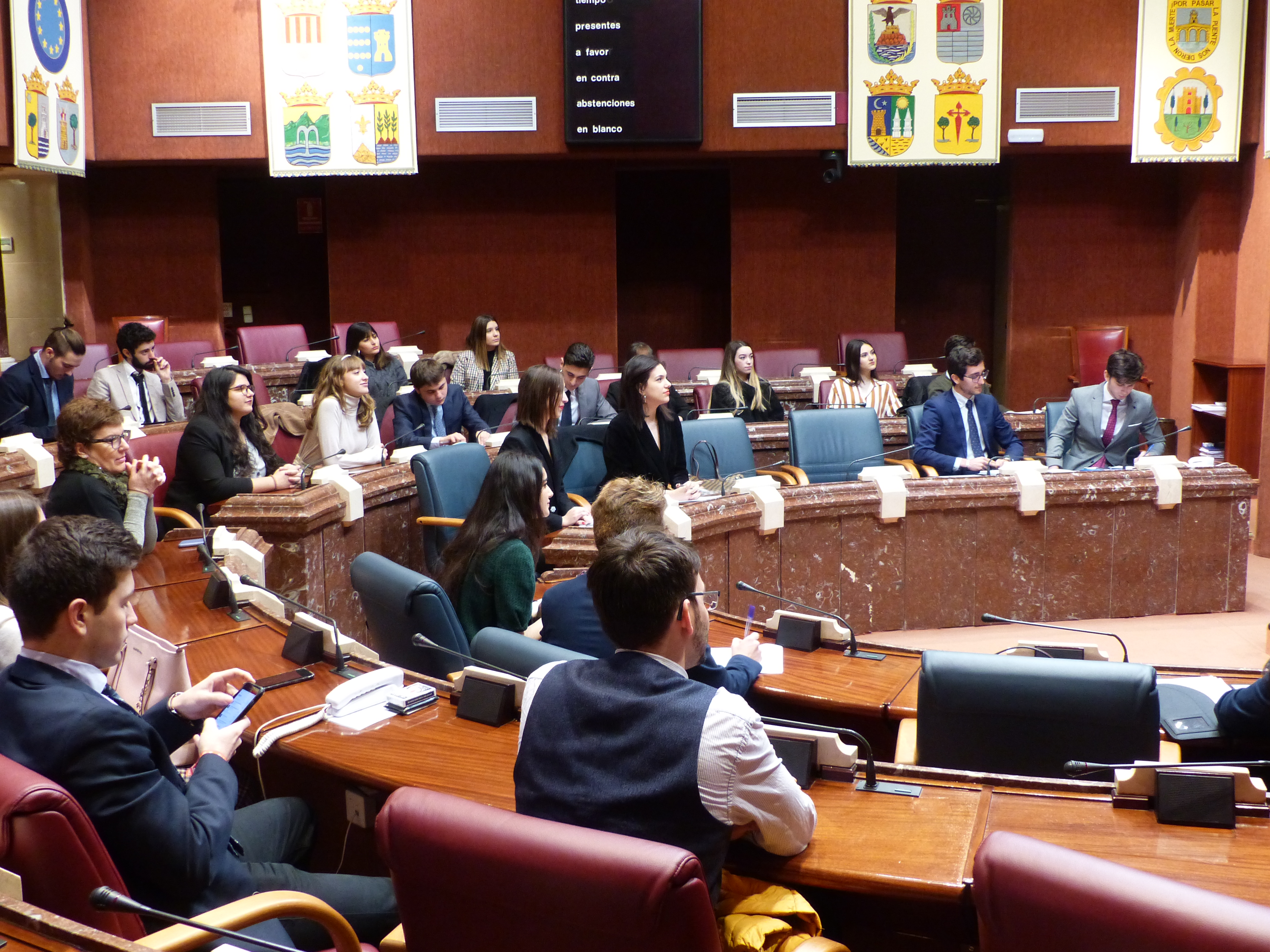 Debate universitario sobre la violencia de género