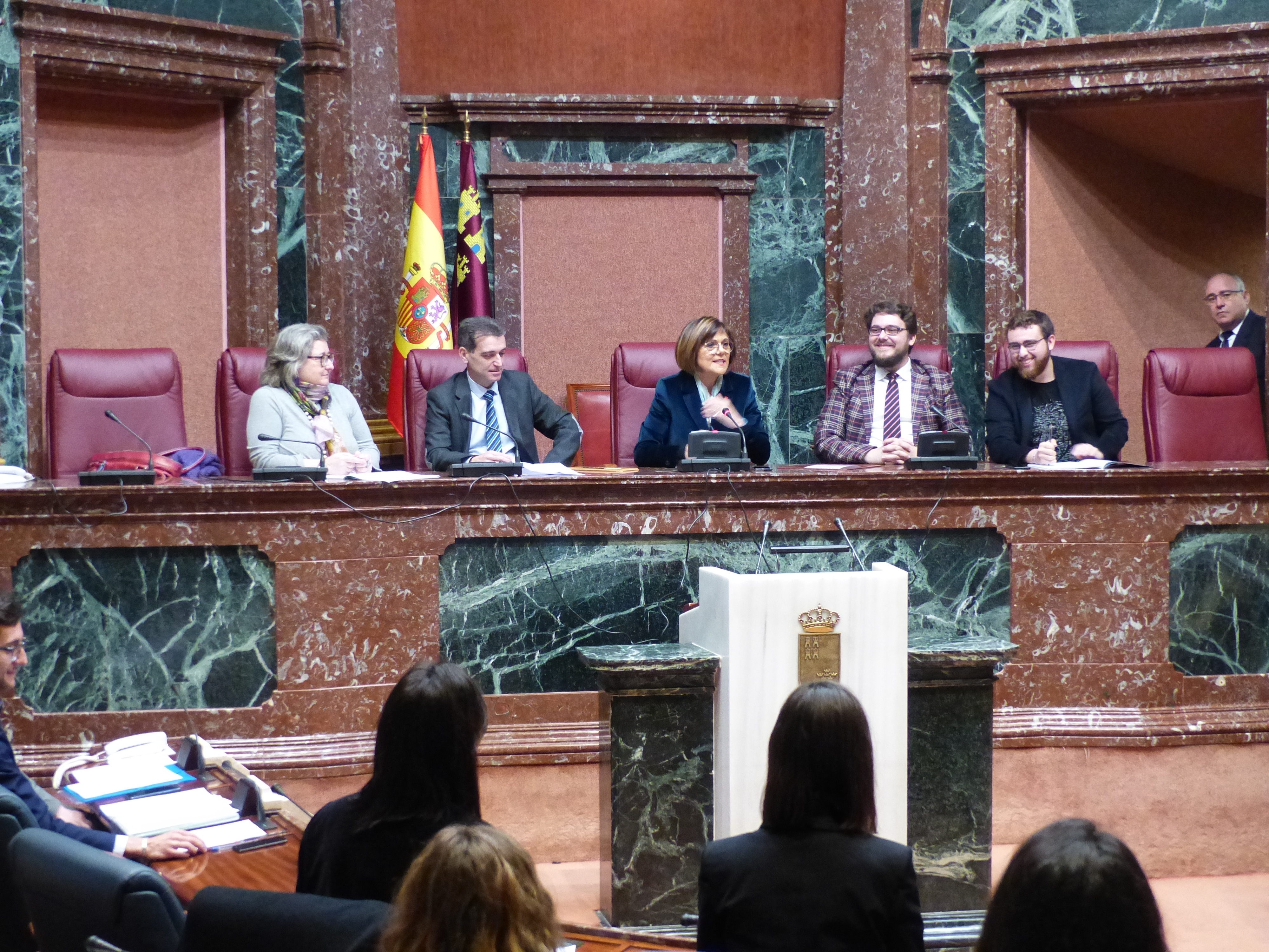 Debate universitario sobre la violencia de género