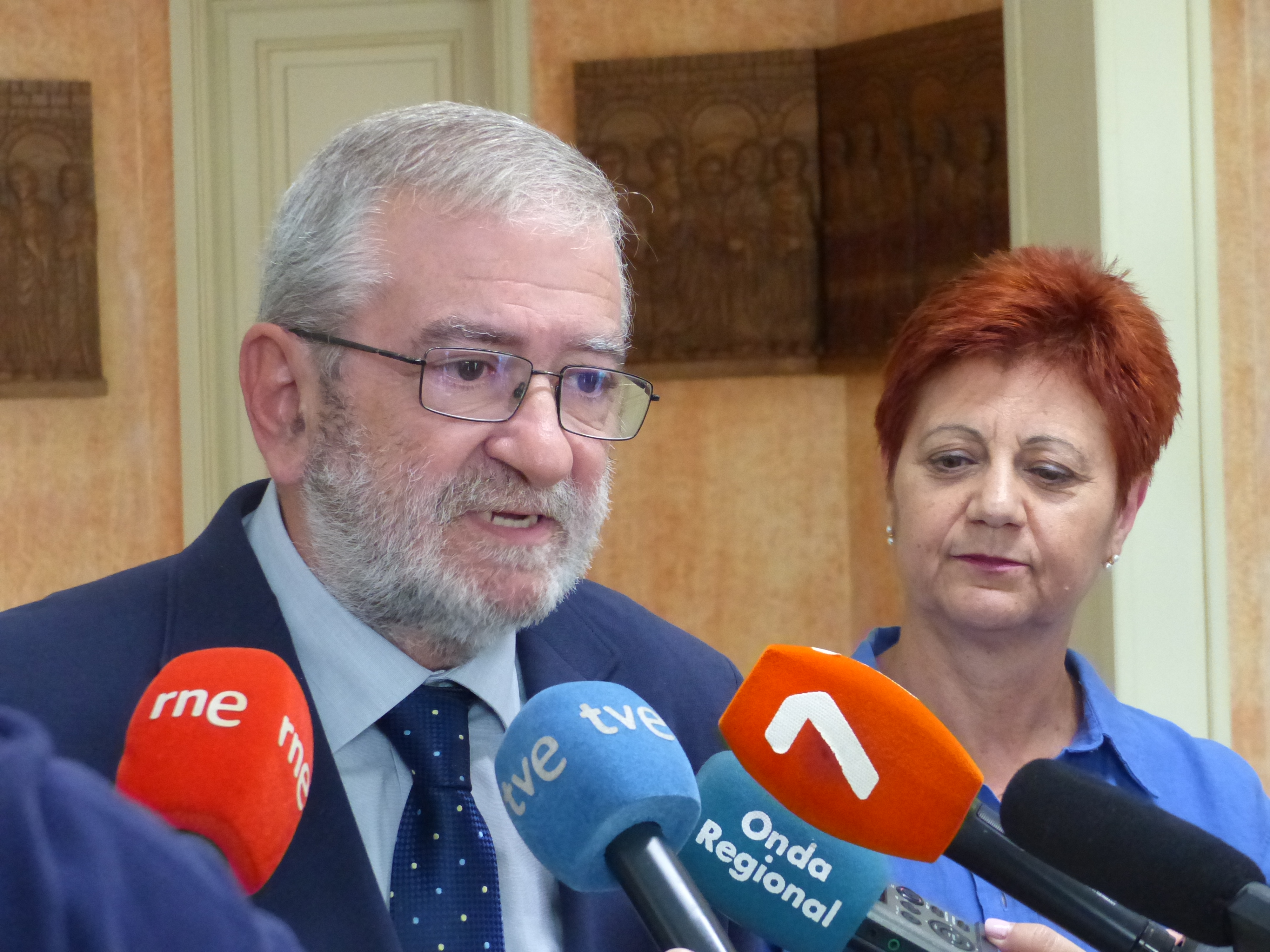 Alberto Castillo ha expresado su preocupación por las cifras sobre la pobreza en nuestra Región, y especialmente las relativas a la pobreza infantil