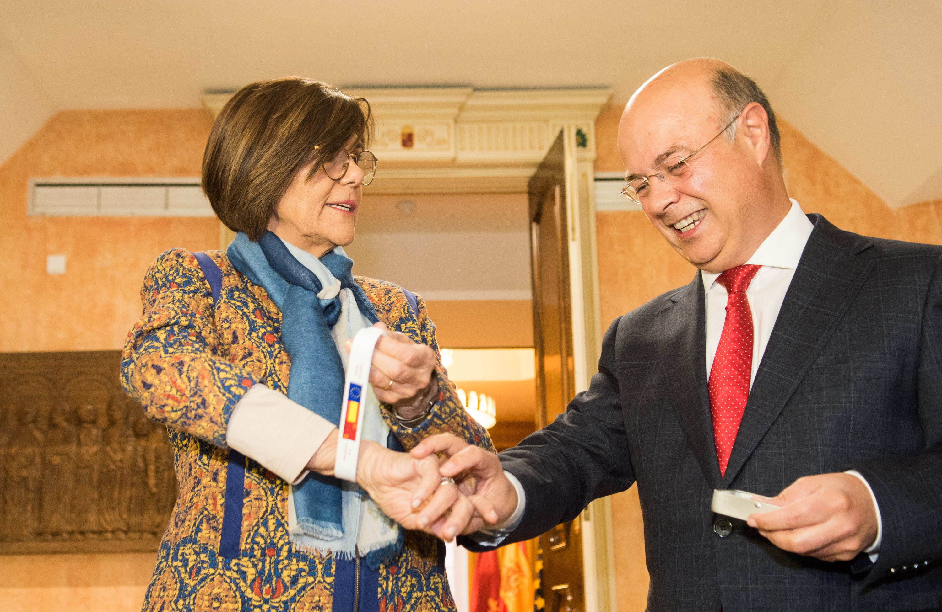Entrega del proyecto de Ley de Presupuestos Generales de la Comunidad Autónoma de la Región de Murcia para el año 2018
