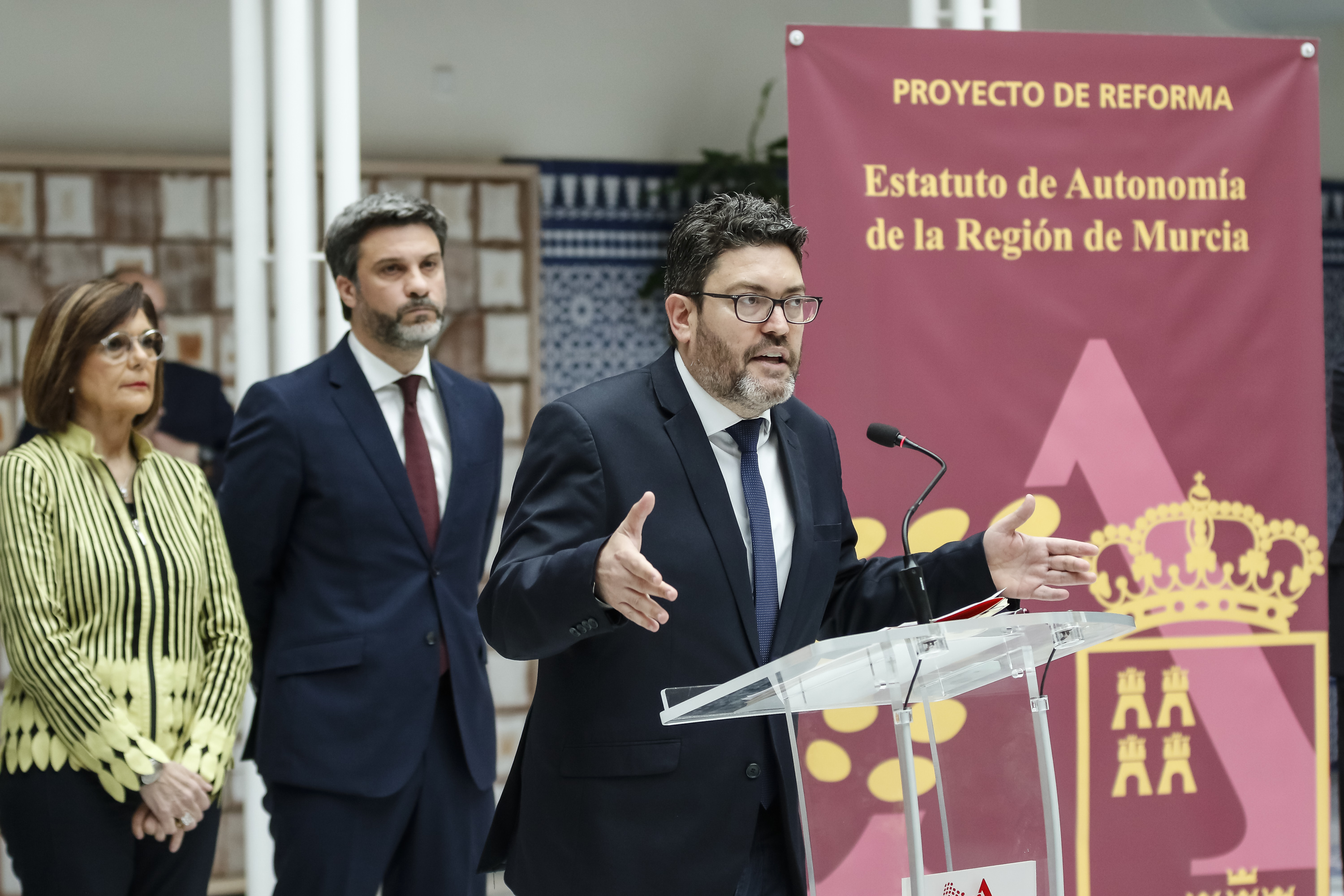 Miguel Sánchez, portavoz del Grupo Parlamentario Ciudadanos Partido de la Ciudadanía, comparece ante los medios de comunicación
