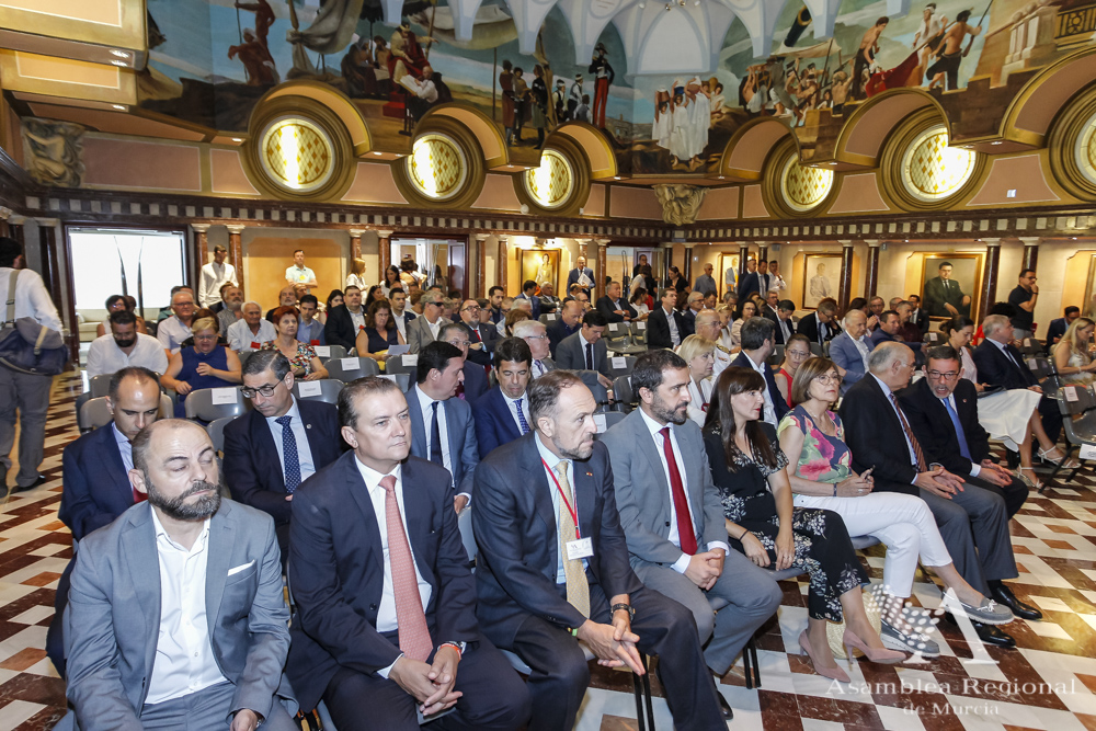 Asistentes a la segunda reunión del Debate de Investidura
