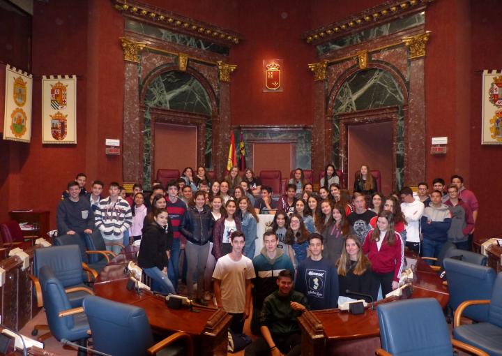 Colegio Martista La Merced-Fuensanta y Asociación Entretanto 
