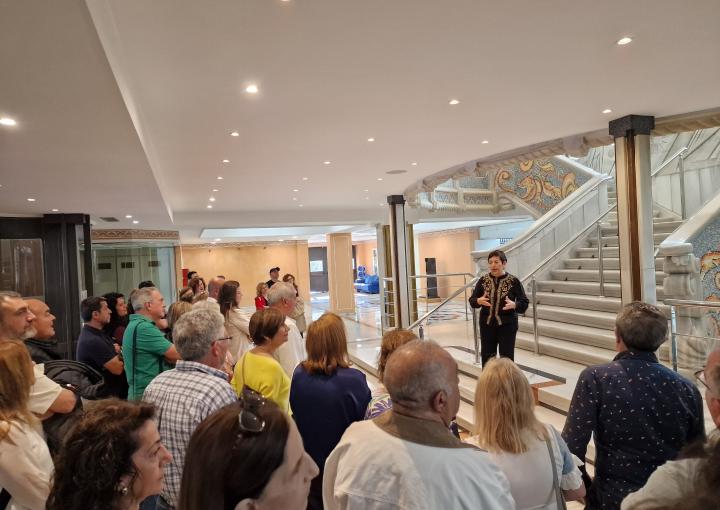 Medio millar de personas visitaron la Asamblea Regional de Murcia durante La Noche de los Museos de Cartagena