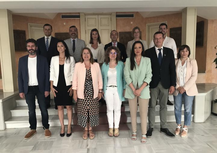 Comisión de Industria, Trabajo, Comercio y Turismo Comisión de Industria, Trabajo, Comercio y Turismo