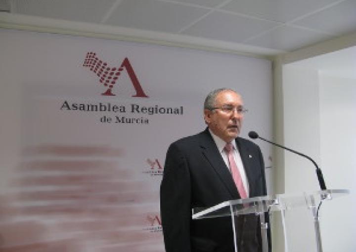 Ruedas de prensa previas a la Comisión.
