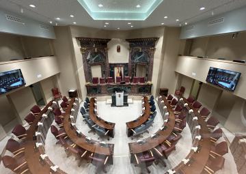 López Miras responderá a preguntas relacionadas con los retos futuros, los centros educativos, la pobreza y la vivienda 
