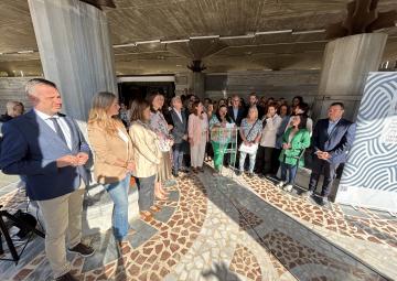 Lectura de Manifiesto de la EAPN-RM en la puerta principal de la Asamblea Regional de Murcia Lectura de Manifiesto de la EAPN-RM en la puerta principal de la Asamblea Regional de Murcia