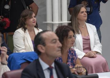 La Asamblea Regional se acerca a la paridad con la incorporación de dos nuevas diputadas La Asamblea Regional se acerca a la paridad con la incorporación de dos nuevas diputadas