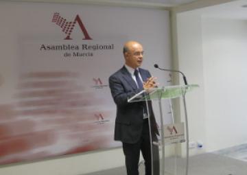 Andrés Carrillo González, consejero de  Hacienda y Administración Pública.