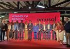 La presidenta de la Asamblea Regional de Murcia, Visitación Martínez, preside el acto de clausura de la XXXIX Asamblea General de AMUSAL