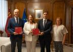 La presidenta de la Asamblea Regional recibe la Memoria Judicial 2025 del Tribunal Superior de Justicia de Murcia