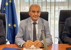 El presidente de la Unión de Cooperativas de Trabajo Asociado de la Región de Murcia (UCOMUR), Juan Antonio Pedreño Frutos, previamente a su comparecencia ante la Comisión de Política Territorial, Medio Ambiente, Agricultura y Agua