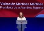 La presidenta de la Asamblea Regional, Visitación Martínez, durante su intervención en el acto institucional por el Día de la Región