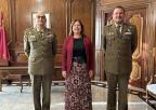 Visita institucional del coronel saliente y del coronel entrante y jefe del Regimiento de Artillería Antiaérea número 73 