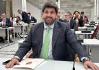 El presidente del Consejo de Gobierno, Fernando López Miras, previamente a su intervención en la Sesión Plenaria de Control al Consejo de Gobierno