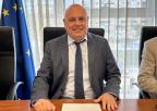 El presidente del CERMI, Pedro Martínez López, previamente a su comparecencia ante la Comisión Especial de Estudio sobre Infancia y Adolescencia