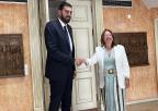 La presidenta de la Asamblea Regional, Visitación Martínez, se reúne con el portavoz del grupo parlamentario Vox, José Ángel Antelo