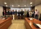 El portavoz del Comité de Asesoramiento Científico del Mar Menor, Emilio María Dolores Pedrero, con los miembros de la Comisión de Asuntos Generales e Institucionales, de la Unión Europea y Derechos Humanos