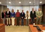 El científico de la UPCT del Comité de Asesoramiento Científico del Mar Menor, Javier Gilabert Cervera, con los miembros de la Comisión de Asuntos Generales e Institucionales, de la Unión Europea y Derechos Humanos