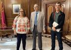 Visita institucional de Plena Inclusión Región de Murcia): Joaquín Barberá (presidente), Elvira Moreno (directora técnica) y Juan José Muñoz (responsable de Comunicación y Accesibilidad)