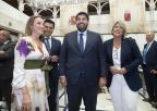Fernando López Miras (presidente electo de la Comunidad Autónoma), junto a Cuca Gamarra (secretaria general del PP), José Miguel Luengo (secretario general del PP regional) y Noelia Arroyo (Alcaldesa de Cartagena)