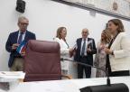 Miembros de la Mesa de la Cámara, antes de retomarse el Debate de Investidura