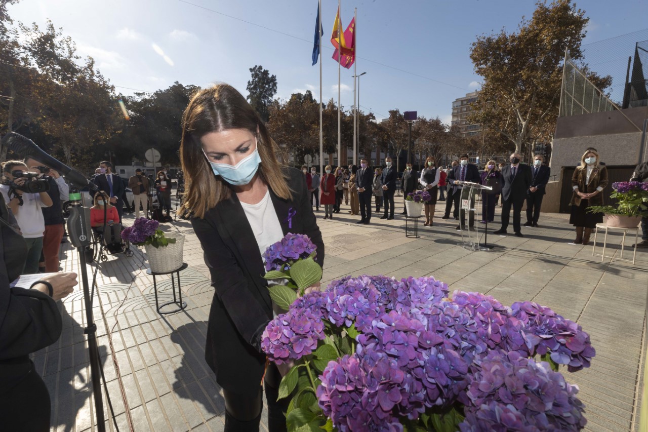 Acto institucional contra la Violencia de Género
