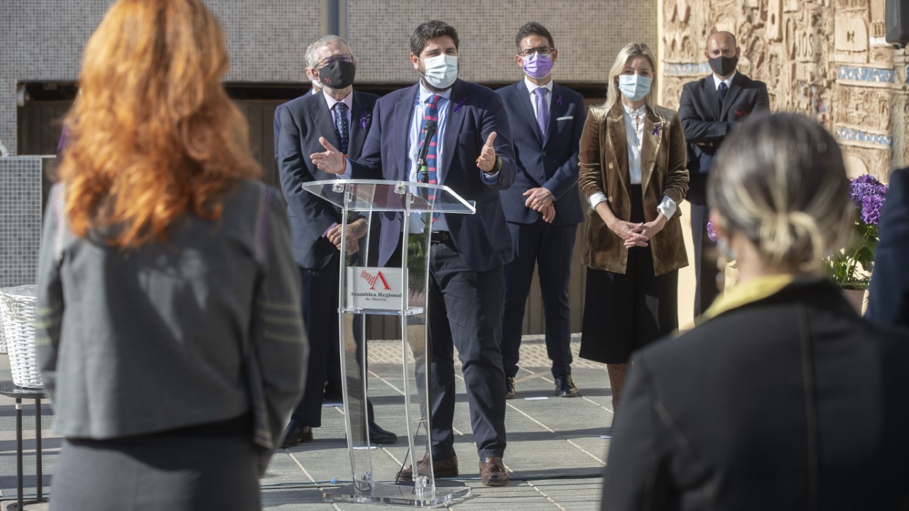 Acto institucional contra la Violencia de Género