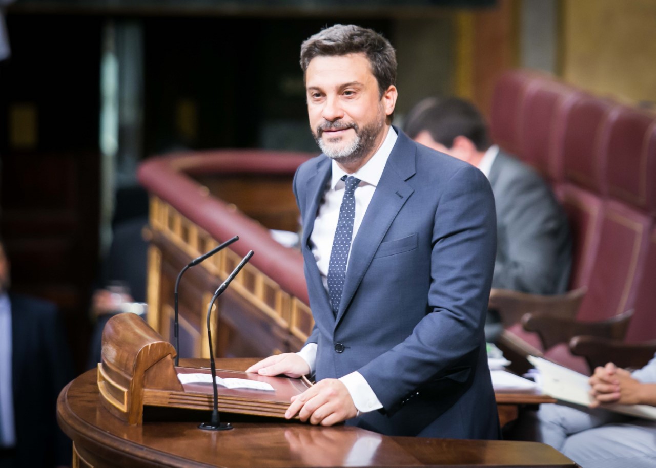 Joaquín López Pagán, viceportavoz del Grupo Parlamentario Socialista ha sido el segundo ponente