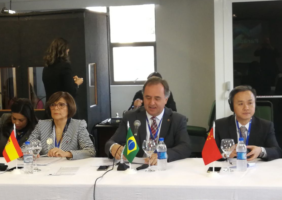 Rosa Peñalver representa en Brasil a los 74 parlamentos regionales de Europa en la Conferencia de Estados Legislativos