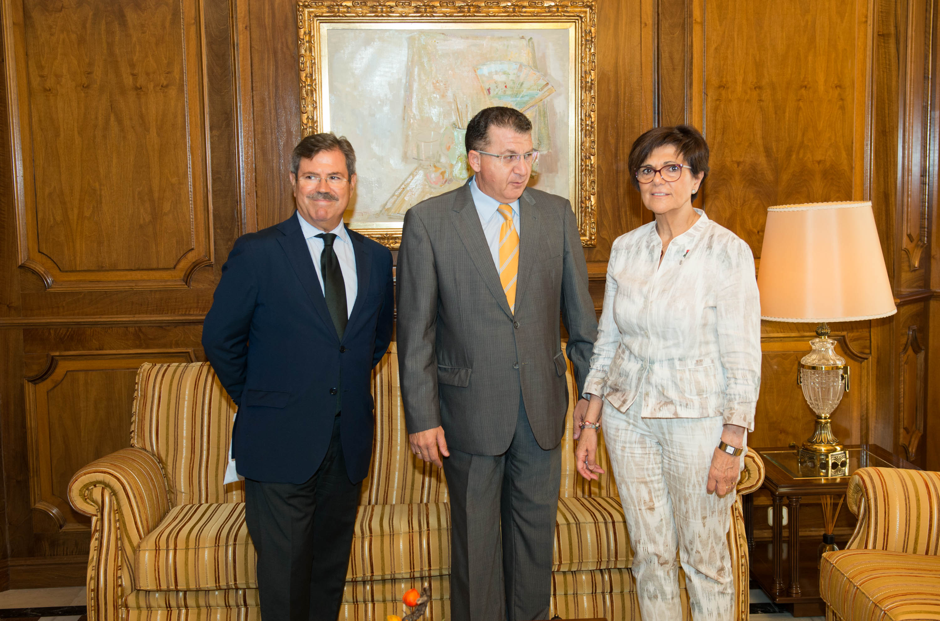El Consejo Escolar de la Región de la Murcia ha visitado a la presidenta de la Asamblea